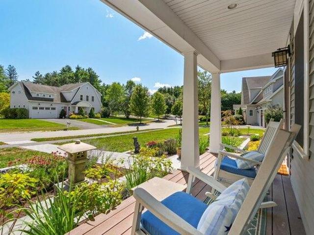 house with 3 bedroom, Falmouth ME ES105696695