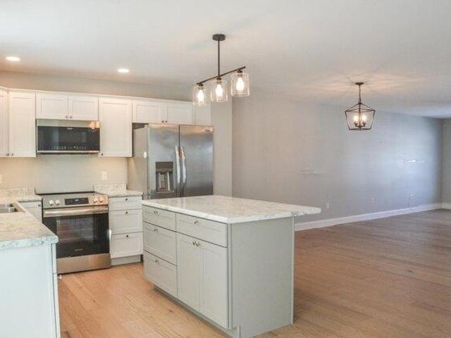 house with 3 bedroom, Farmingdale ME ES105831472