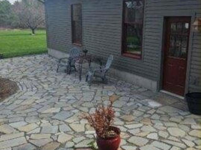 house with 3 bedroom, Farmington NH ES105478586