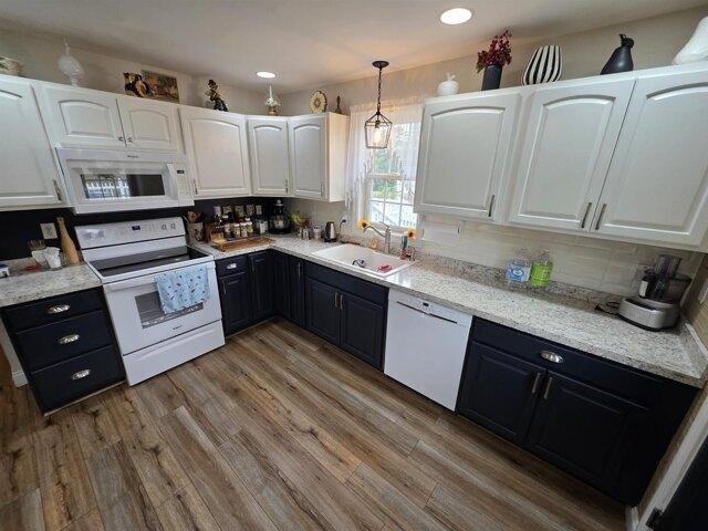house with 3 bedroom, Farmington NH ES105586422