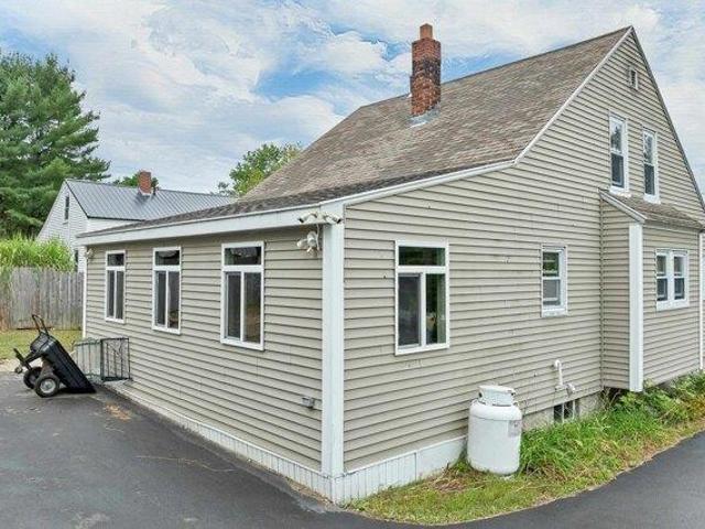 house with 3 bedroom, Farmington NH ES105629365