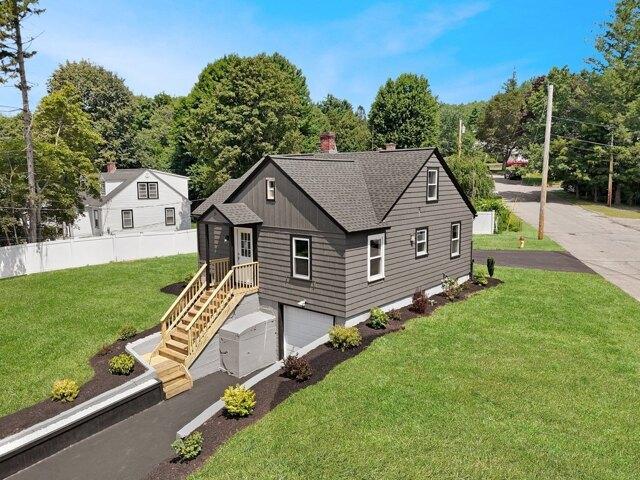 house with 3 bedroom, Fitchburg MA ES105440903