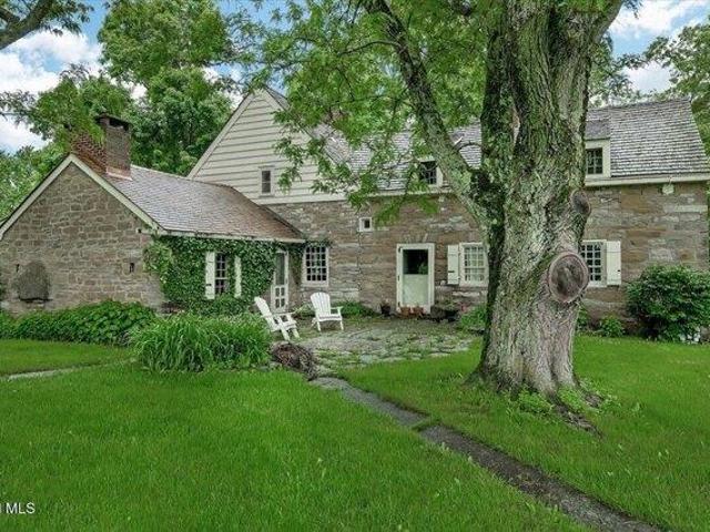 house with 3 bedroom, Fort Plain NY ES105288759