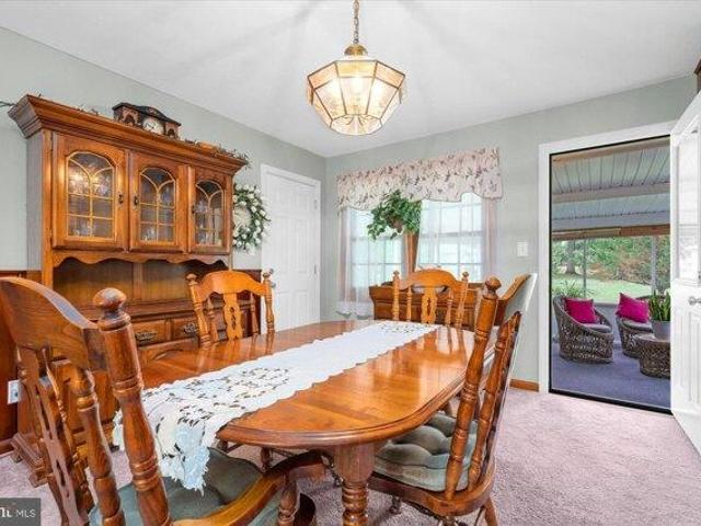 house with 3 bedroom, Flemington NJ ES105277949