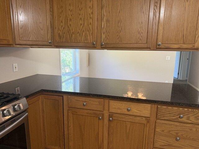 house with 3 bedroom, Framingham MA ES105341304