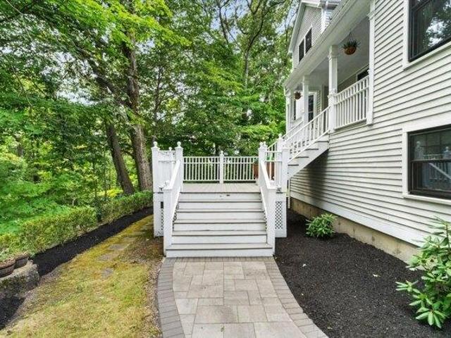 house with 3 bedroom, Framingham MA ES105419306