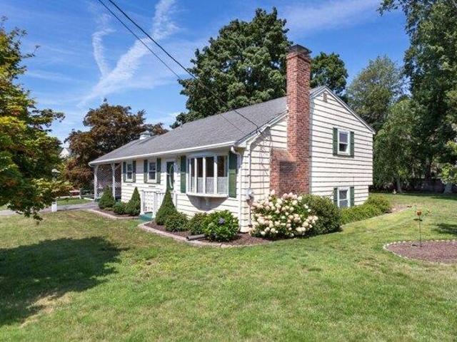house with 3 bedroom, Franklin MA ES105579398