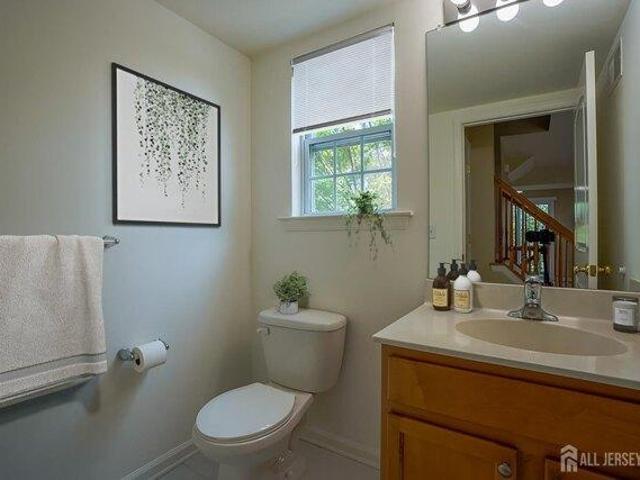 house with 3 bedroom, Franklin NJ ES105275686