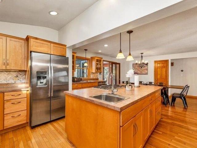 house with 3 bedroom, Gilford NH ES105633951