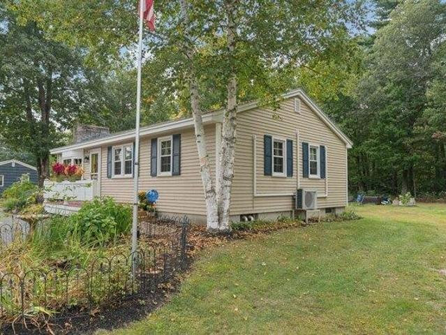 house with 3 bedroom, Gorham ME ES105697213