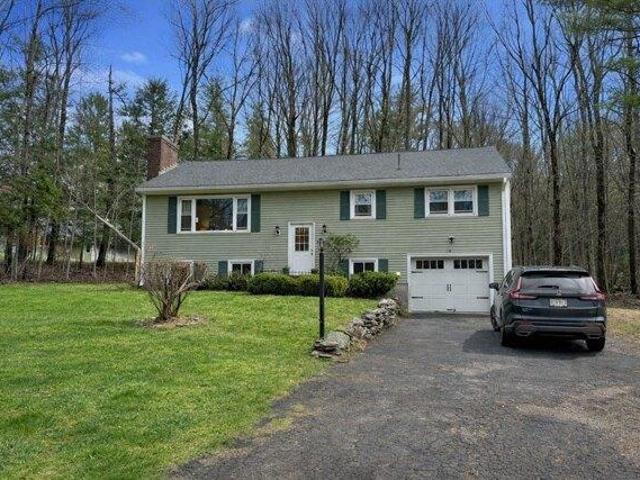 house with 3 bedroom, Goshen MA ES104512506