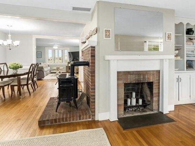 house with 3 bedroom, Gloucester MA DS104440391