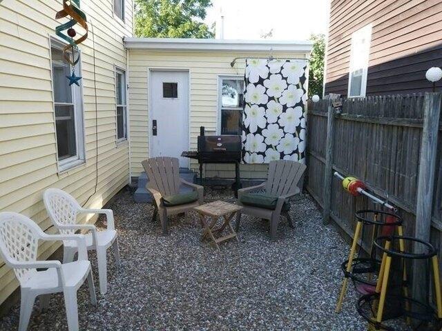 house with 3 bedroom, Gloucester MA ES105426210