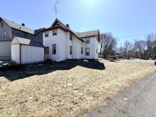 house with 3 bedroom, Gloversville NY ES105319674