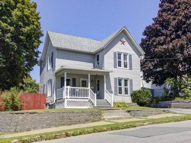 house with 3 bedroom, Gloversville NY ES105320099