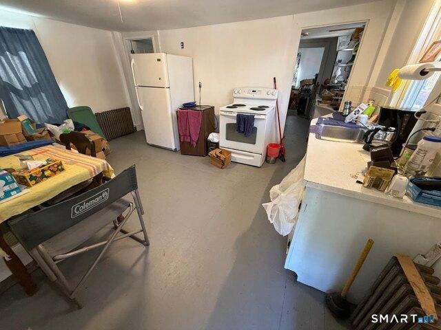 house with 3 bedroom, Glastonbury CT ES104908919