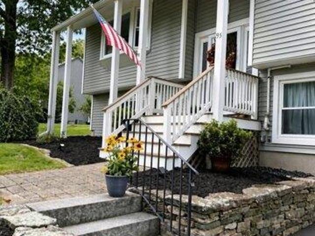 house with 3 bedroom, Glastonbury CT ES105475436
