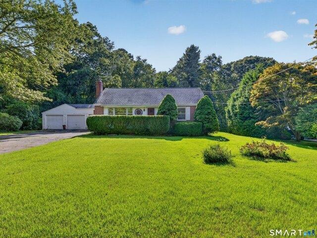 house with 3 bedroom, Groton CT ES105694198