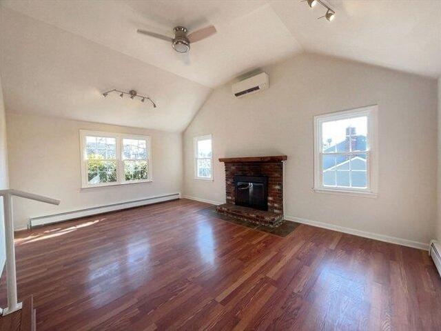 house with 3 bedroom, Grafton MA ES104263955