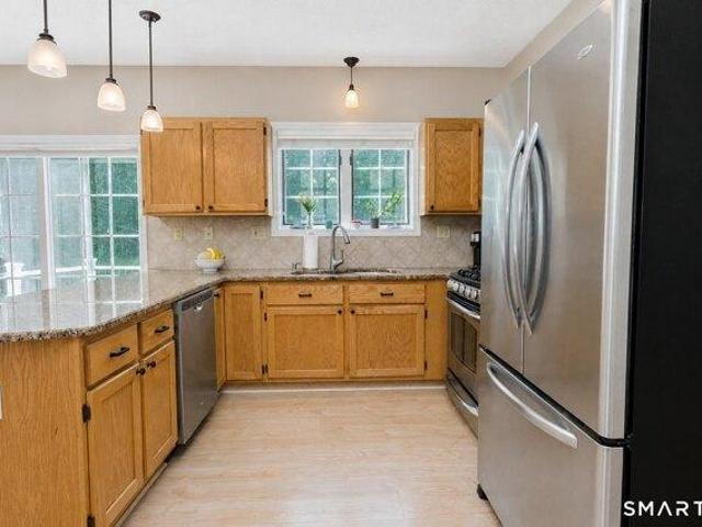 house with 3 bedroom, Granby CT ES105257393