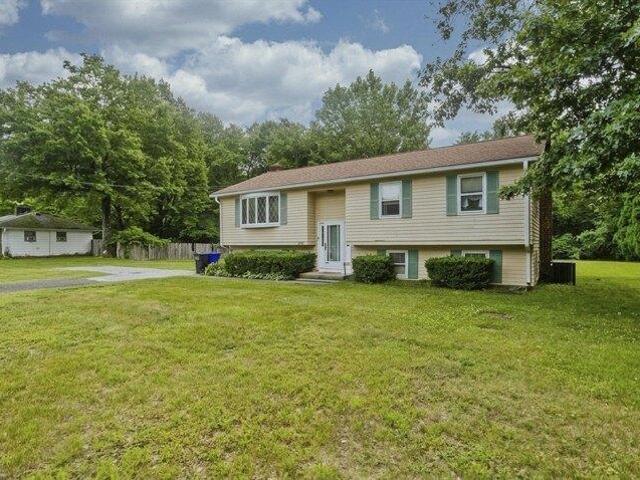 house with 3 bedroom, Granby MA ES105386341