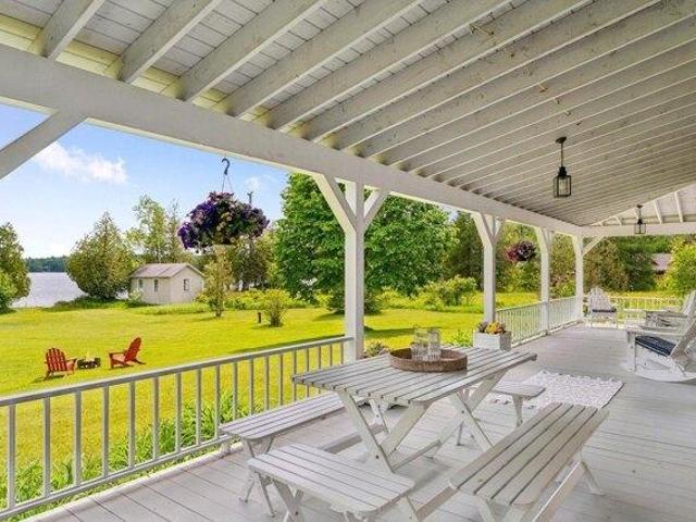 house with 3 bedroom, Greensboro VT ES105552128