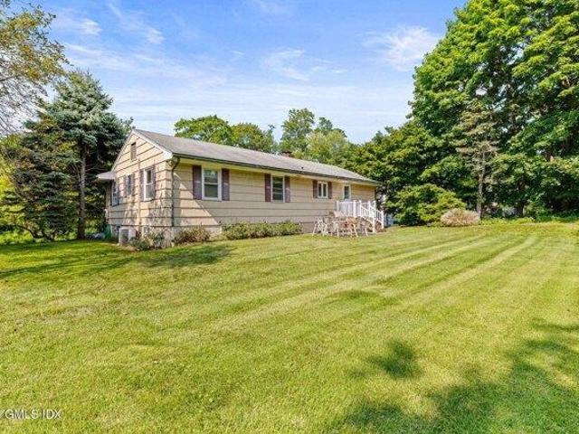 house with 3 bedroom, Greenwich CT ES105440858