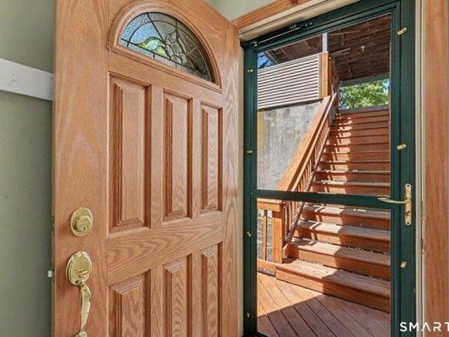 house with 3 bedroom, Greenwich CT ES105441322
