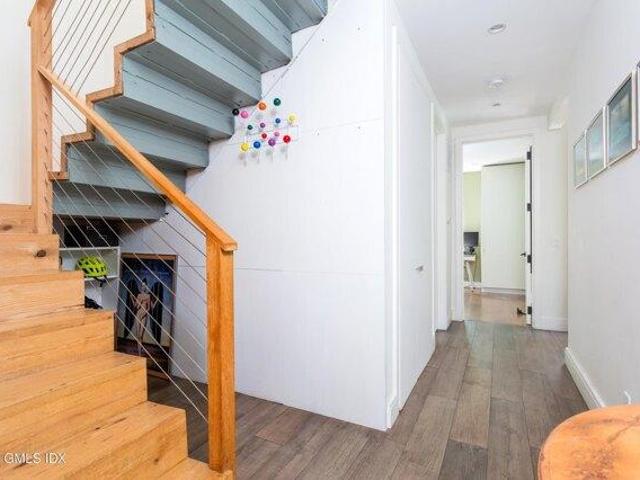 house with 3 bedroom, Greenwich CT ES105474668