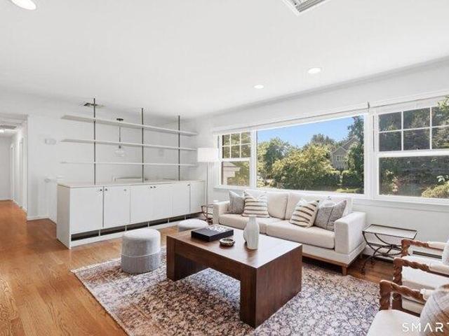 house with 3 bedroom, Greenwich CT ES105575026