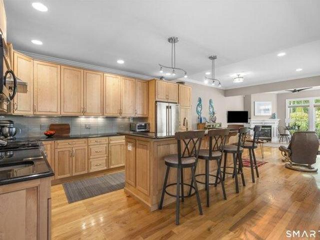 house with 3 bedroom, Guilford CT ES105497711