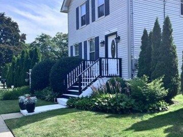 house with 3 bedroom, Guilford CT ES105400958