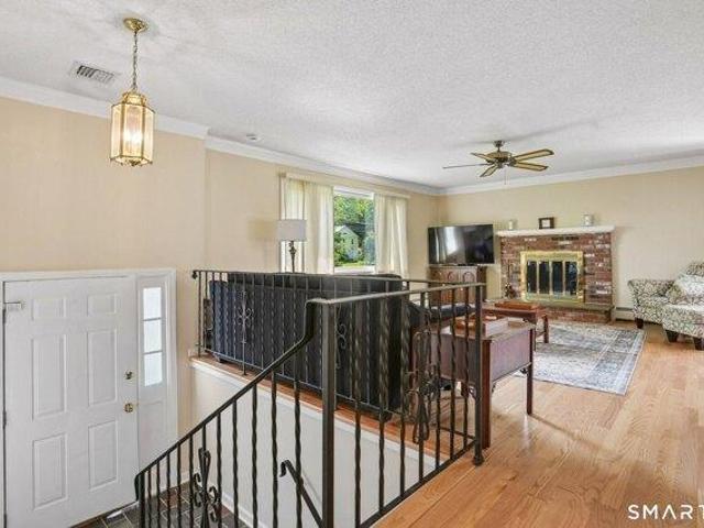house with 3 bedroom, Guilford CT ES105560121