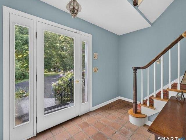 house with 3 bedroom, Guilford CT ES105536586