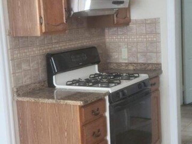 house with 3 bedroom, Hamden CT ES105416011