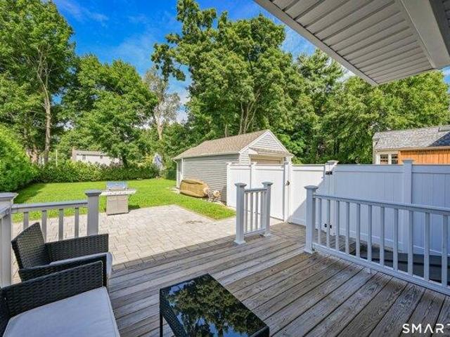 house with 3 bedroom, Hamden CT ES105416302