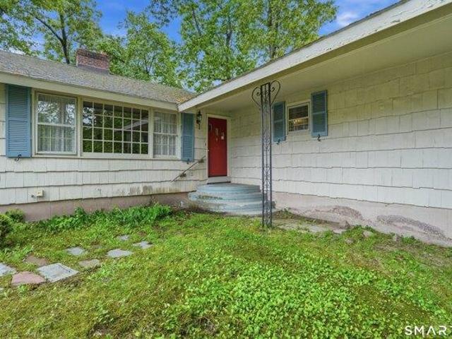 house with 3 bedroom, Hamden CT ES105427413