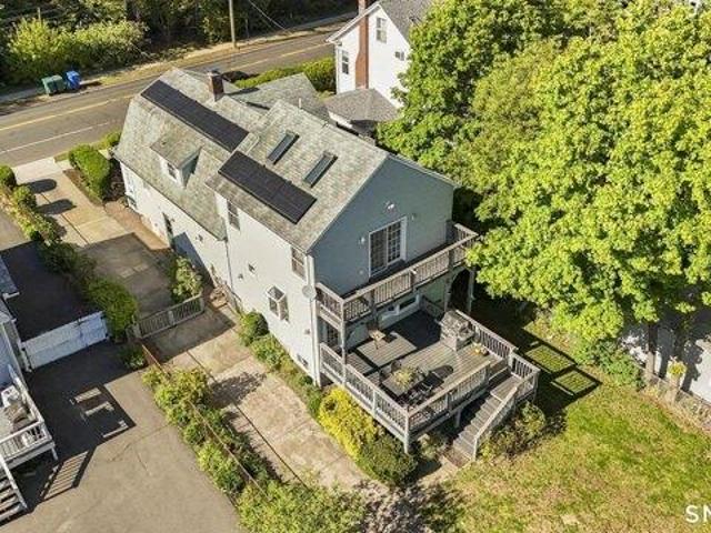 house with 3 bedroom, Hamden CT ES105443534