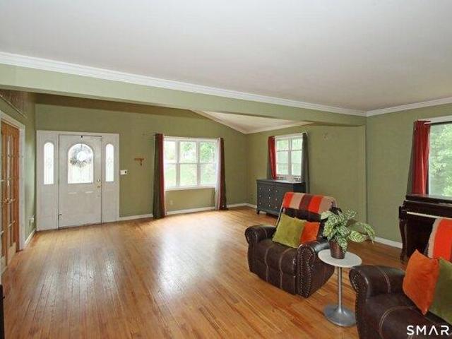house with 3 bedroom, Hamden CT ES105474126
