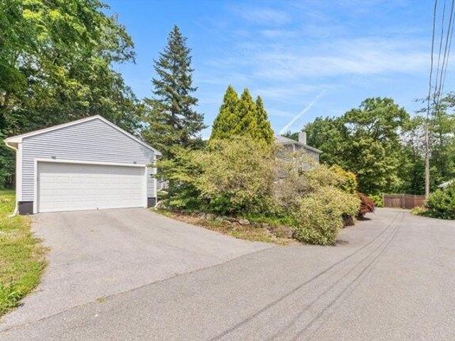 house with 3 bedroom, Hamilton MA ES105367515
