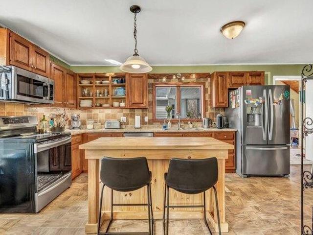 house with 3 bedroom, Hampden ME ES105787935