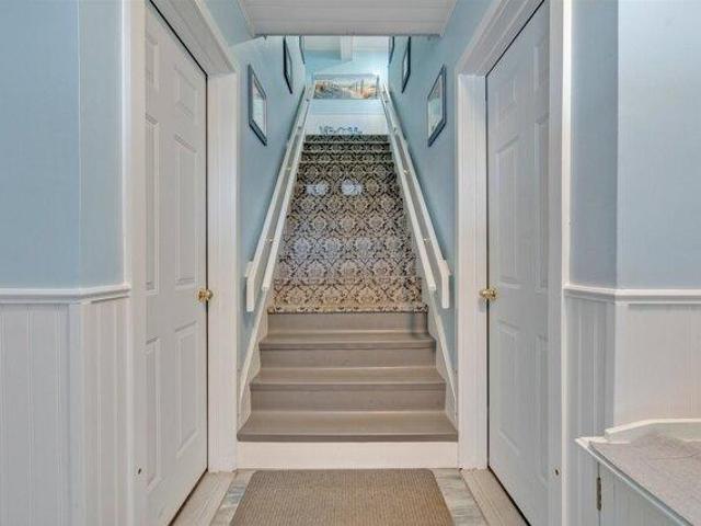 house with 3 bedroom, Hampton NH ES105577841