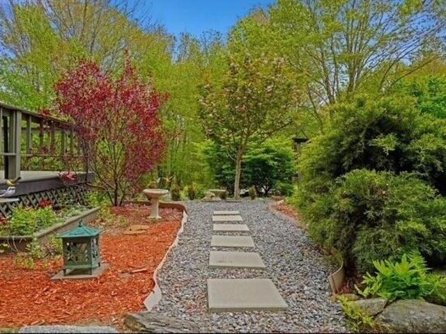 house with 3 bedroom, Hancock ME ES105725435
