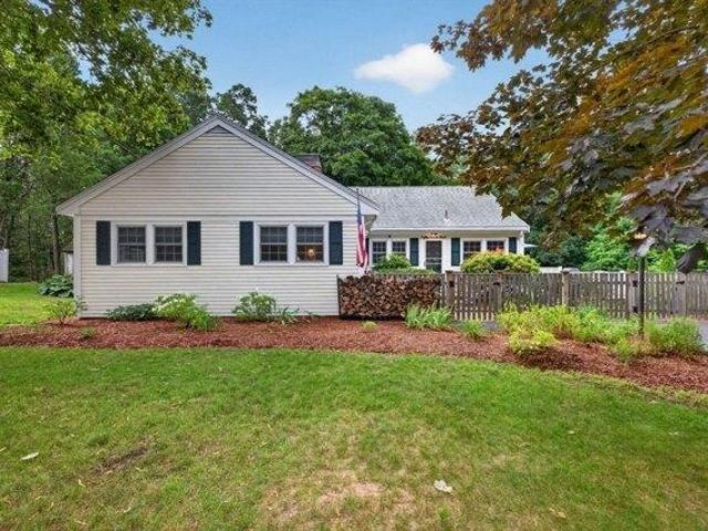 house with 3 bedroom, Hanover MA ES105536319