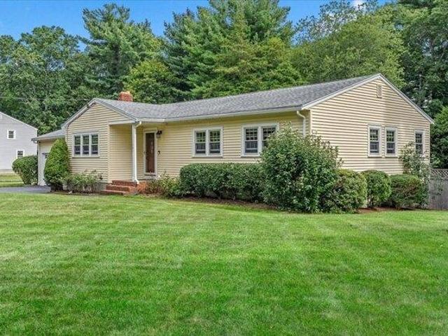 house with 3 bedroom, Hanover MA ES105536361