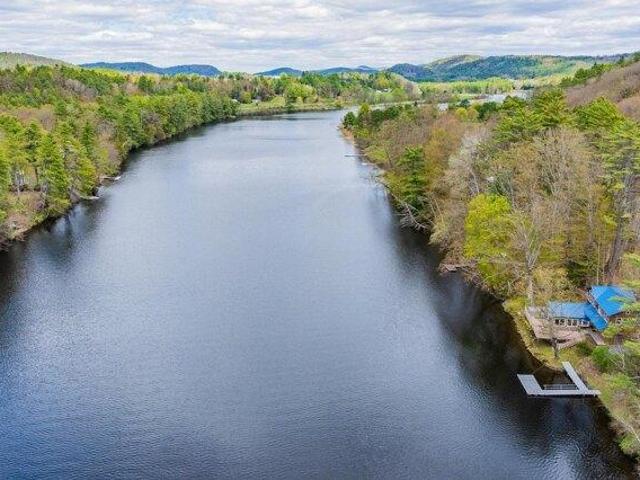 house with 3 bedroom, Hanover NH ES105475522