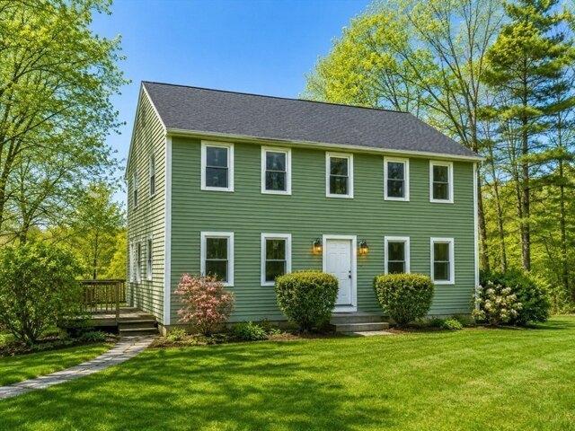 house with 3 bedroom, Hanson MA ES104836125