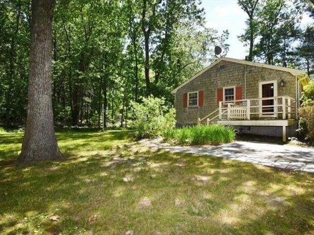 house with 3 bedroom, Hanson MA ES104848388
