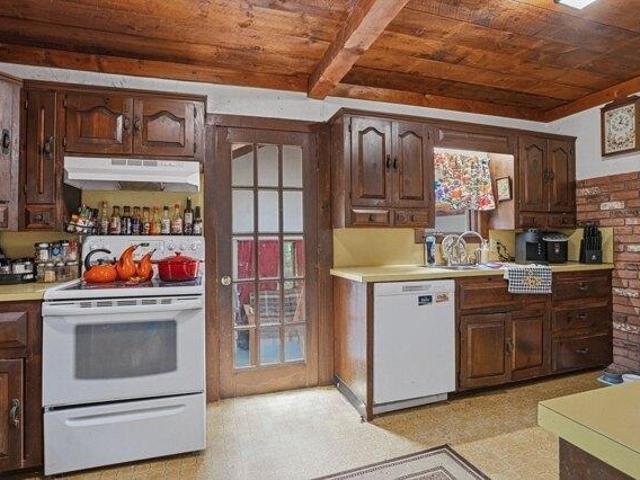 house with 3 bedroom, Hanson MA ES105591201