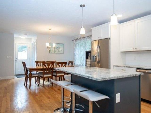 house with 3 bedroom, Hanson MA ES105724331